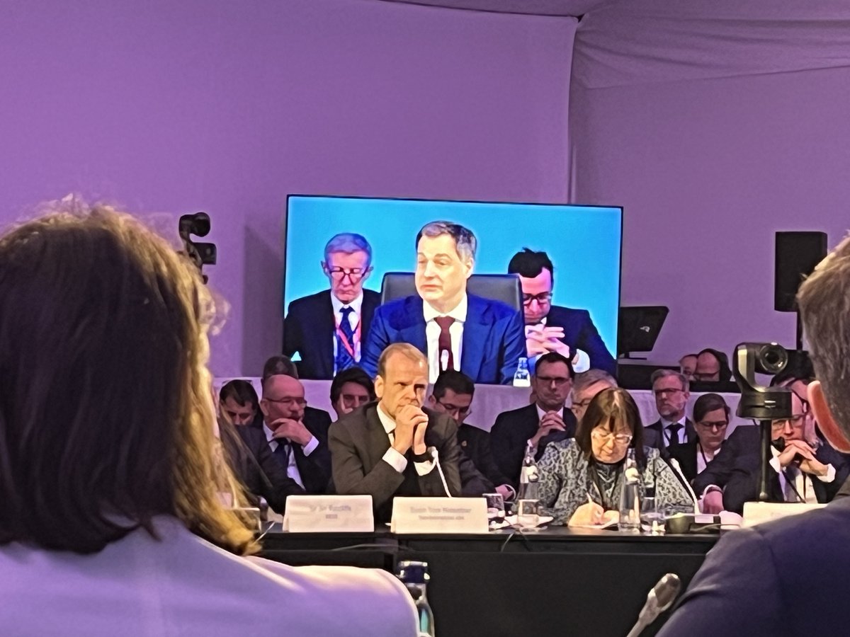 Yesterday we presented the #AntwerpDeclaration for an #IndustrialDeal to Commission President <a href="/vonderleyen/">Ursula von der Leyen</a> &amp; Prime Minister <a href="/alexanderdecroo/">Alexander De Croo 🇺🇳</a>.

I was honored to join this key dialogue &amp; stress the importance of Europe's competitiveness &amp; strategic autonomy in food &amp; #fertilizers.