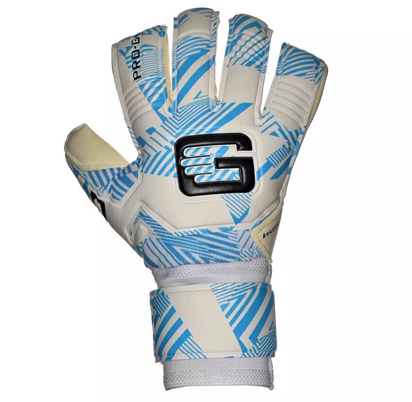 PROGK's tweet photo. All the gang are here. 

RT’s appreciated 🧤

https://t.co/X2iuUoQoui https://t.co/mgW0nuvzJU
