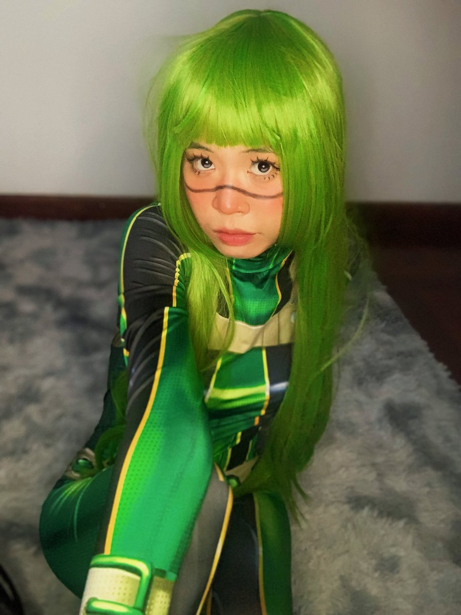 mamueii's tweet photo. มุแฮ่ะๆๆๆ

#cosplayergirl #MyHeroAcadamia https://t.co/m42NJbWjk3