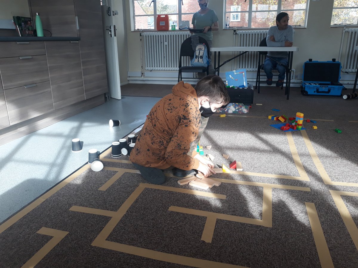 tnmoc's tweet photo. 🌐 Rise and shine, #TechExplorers! It's #Robotics Day. Dive into the fascinating world of robotics with hands-on sessions featuring #Sphero Bolts, #Cubetto, and #Ozobots. Adventure awaits for all ages! 🤖

Book your tickets ➡️ https://t.co/RvhA9xvfkN

#STEMDiscovery #TechForKids https://t.co/ICWCgxQ7wt