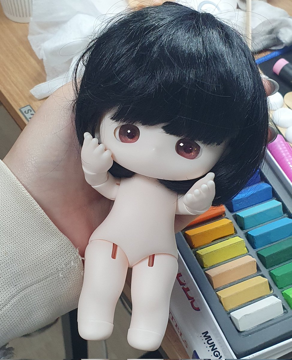 올만에 증식.. 솜덩이

가발은 8~9인치 / 안구 18mm 메모 🍒
