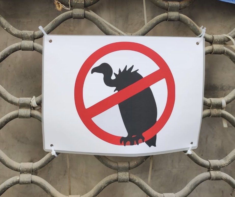 StopTanatori's tweet photo. Els voltors del #tramatori NO han pagat la reurbanització de la plaça de Can Climent, Ha estat una conquesta veïnal pagada amb diners públics. Que no ens enganyin.
#foraespeculadors #laplaçaesnostra #questapasants #stoptanatori https://t.co/is5cd0zRBb