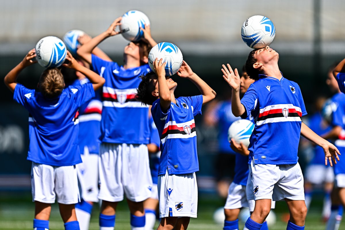 sampdoria's tweet photo. 👦🏼 | SAMP CAMP
#SampCamp 2024: al via le iscrizioni per i campi estivi blucerchiati.
🔗 https://t.co/0qbH9kF5Q5.
🔵⚪🔴⚫⚪🔵 https://t.co/YgcaqY4sus