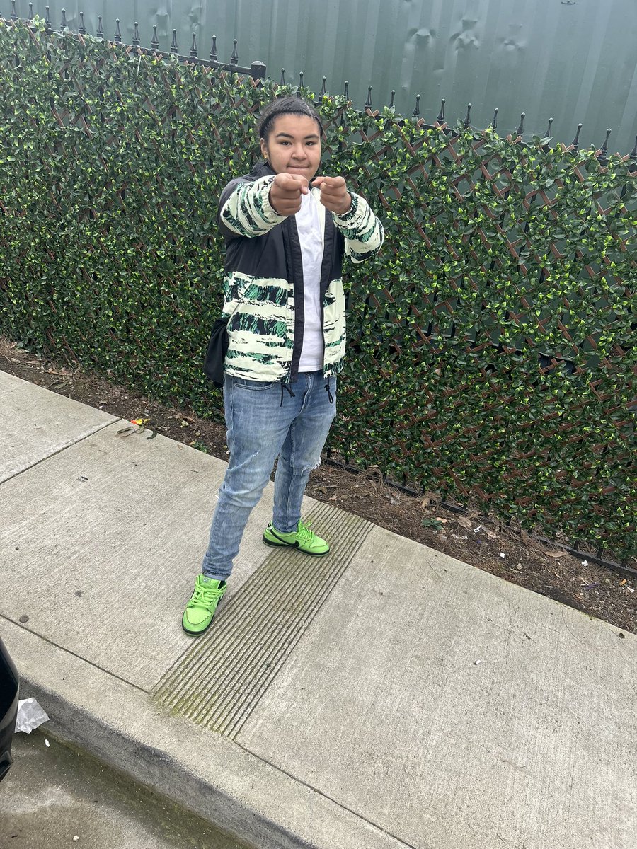 Moneybthereason's tweet photo. 🔋🔋🔋 https://t.co/ouX0SgR6wp