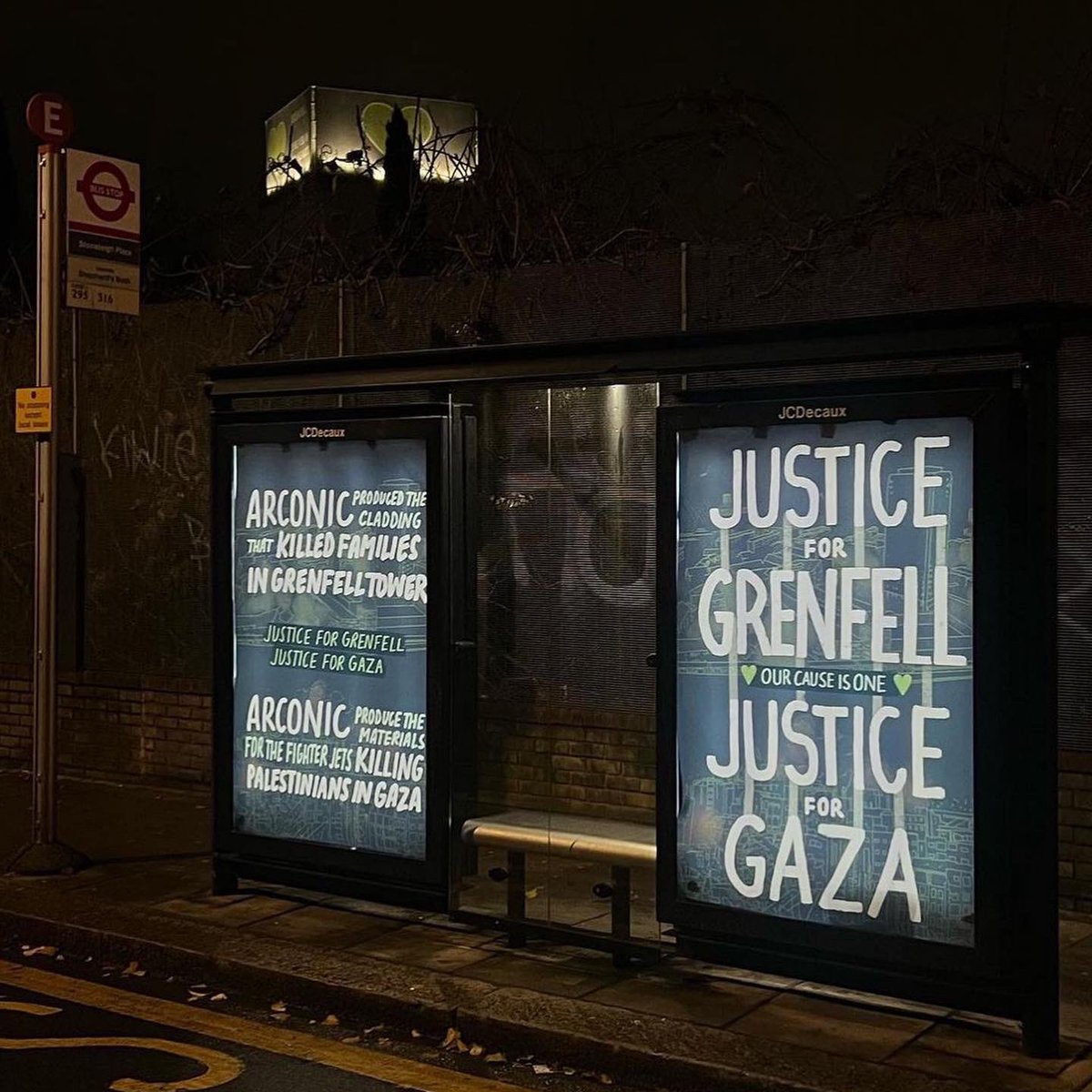 grenfell_gta's tweet photo. Justice for GRENFELL , Justice for GAZA 
@arconic is guilty for their crimes in Palestine and Grenfell 

#justiceforgrenfell #freepalestine 🇵🇸💚 https://t.co/fyVdVCO0vV