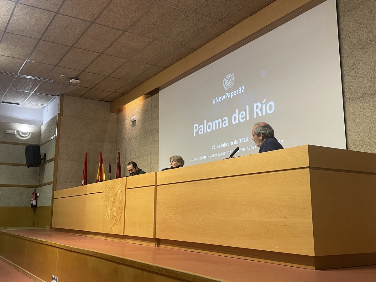 Hoy contamos con la visita de @palomadelrioTV, pionera en el periodismo deportivo.

#gabinetesucm