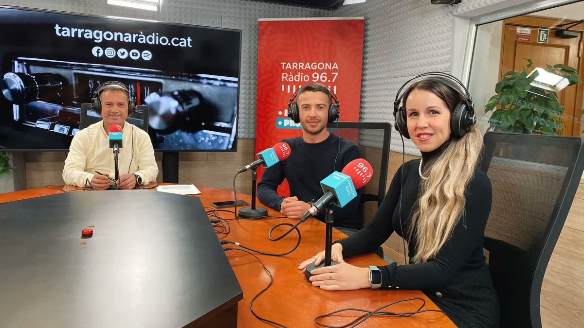 EmMunteanu's tweet image. 📟 Avui a les 10.30h parlarem a Tarragona Ràdio sobre l'emissió del documental "Arrels de mar" a "El documental" del 33, aquest dijous 22 de febrer a les 23.05h.