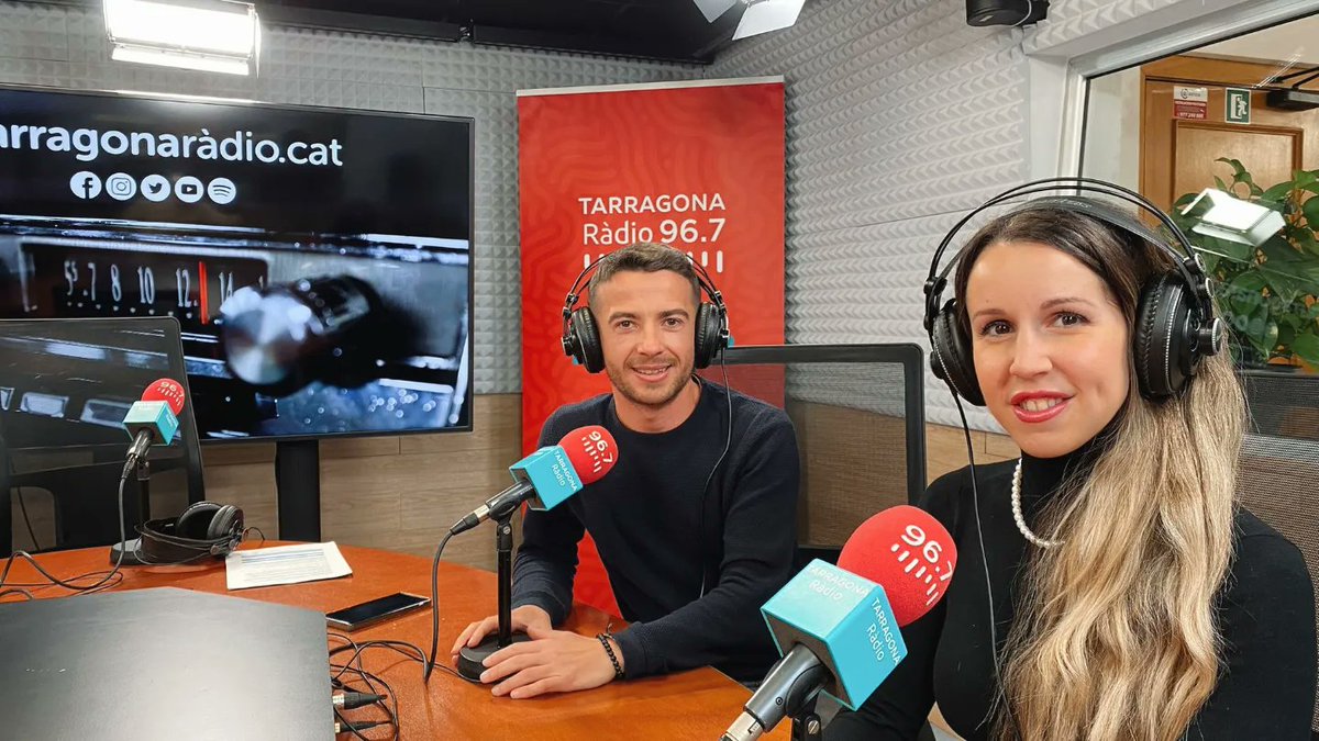 EmMunteanu's tweet image. 📟 Avui a les 10.30h parlarem a Tarragona Ràdio sobre l'emissió del documental "Arrels de mar" a "El documental" del 33, aquest dijous 22 de febrer a les 23.05h.