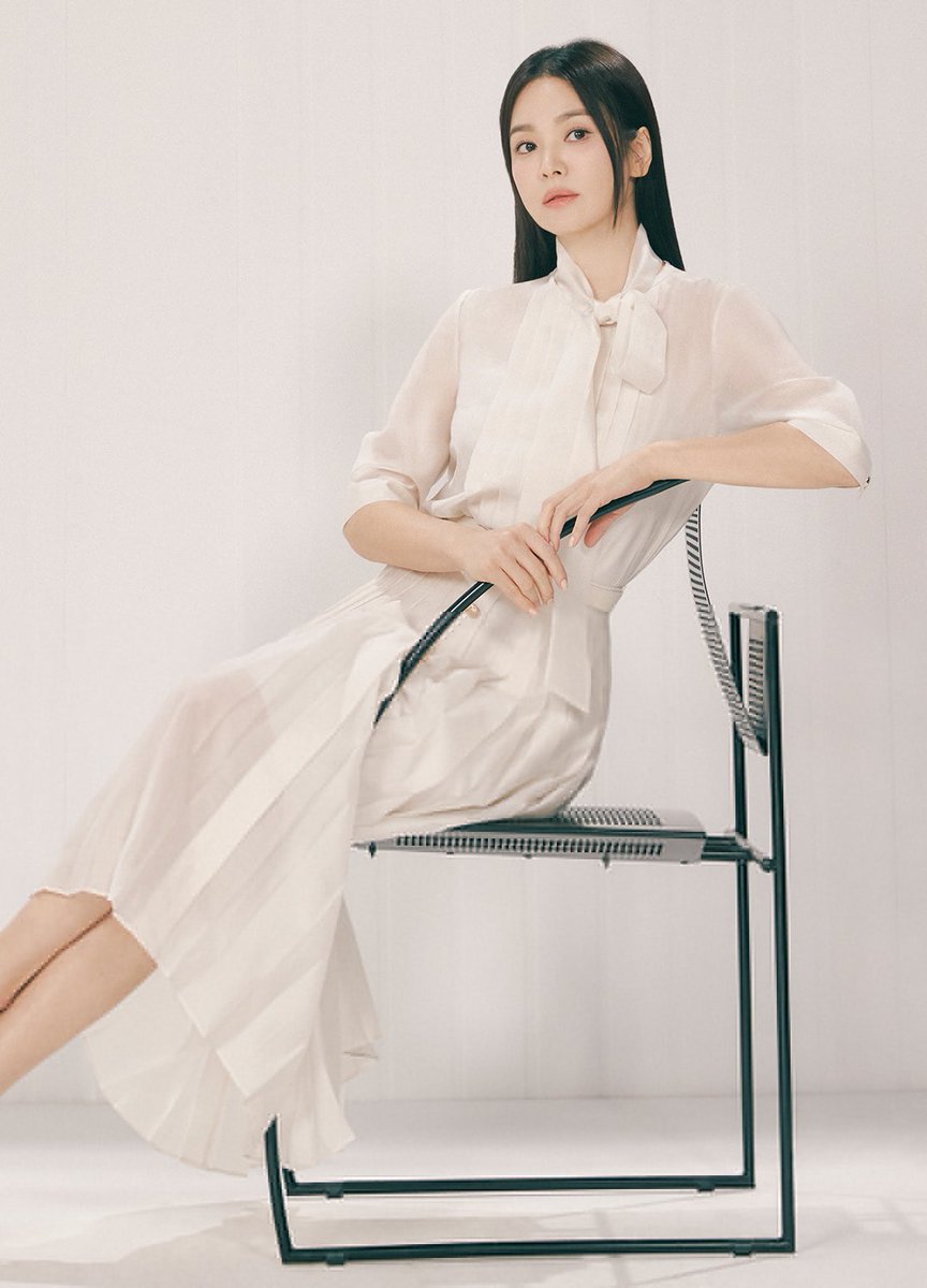 songhyekyo_THA's tweet image. #SongHyeKyo 👗#michaachannel

2024 Spring Collection

• Spring On The Road •

#songhyekyo #ซงฮเยคโย #송혜교