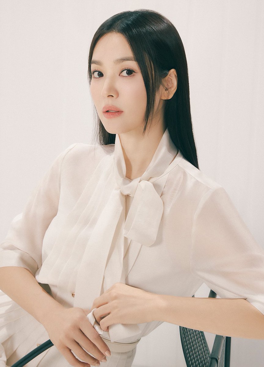 songhyekyo_THA's tweet image. #SongHyeKyo 👗#michaachannel

2024 Spring Collection

• Spring On The Road •

#songhyekyo #ซงฮเยคโย #송혜교