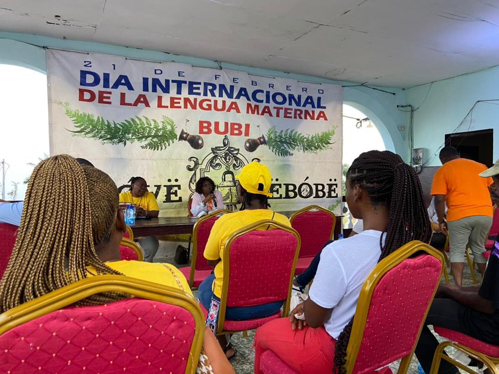 ILAKA, Martes 20 DE OTAMÖOTE, 2024
Ponencia: PONENCIA: Diglosia de la Lengua
Hora: 18h:00 - 20h:00
Por: Remey SIPI @remeisipimayo 
Lugar: Casa Consistorial de Bariobe

#ëvóvë/ëbóbë2024 #Bariobé2024 #ponencias #charlas #intercambio #lenguamaternaBubi #biokonorte #biokosur #bioko