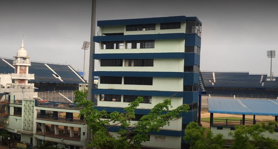 otvkhabar's tweet photo. #ସଂପୂର୍ଣ୍ଣ_ଭଙ୍ଗାଯିବ_ବାରବାଟୀ_ଷ୍ଟାଡିୟମ !
#କଟକ: ସଂପୂର୍ଣ୍ଣ ଭାବେ ଭଙ୍ଗାଯିବ ବାରବାଟୀ ଷ୍ଟାଡିୟମ
-ସଂପୂର୍ଣ୍ଣ ଭଙ୍ଗାଯାଇ ନୂଆ କରି ତିଆରି ହେବ ଷ୍ଟାଡିୟମ
-ଭଙ୍ଗାଯିବା ନେଇ ଓସିଏ ସଂପାଦକ ସଂଜୟ ବେହେରାଙ୍କ ସୂଚନା
-‘ଭଙ୍ଗାଯାଇ ସଂପୂର୍ଣ୍ଣ ବିଶ୍ବସ୍ତରୀୟ ଷ୍ଟାଡିୟମ ନିର୍ମାଣ କରାଯିବ’
#barabatistadium  #demobilization https://t.co/a2Kn5maSlP