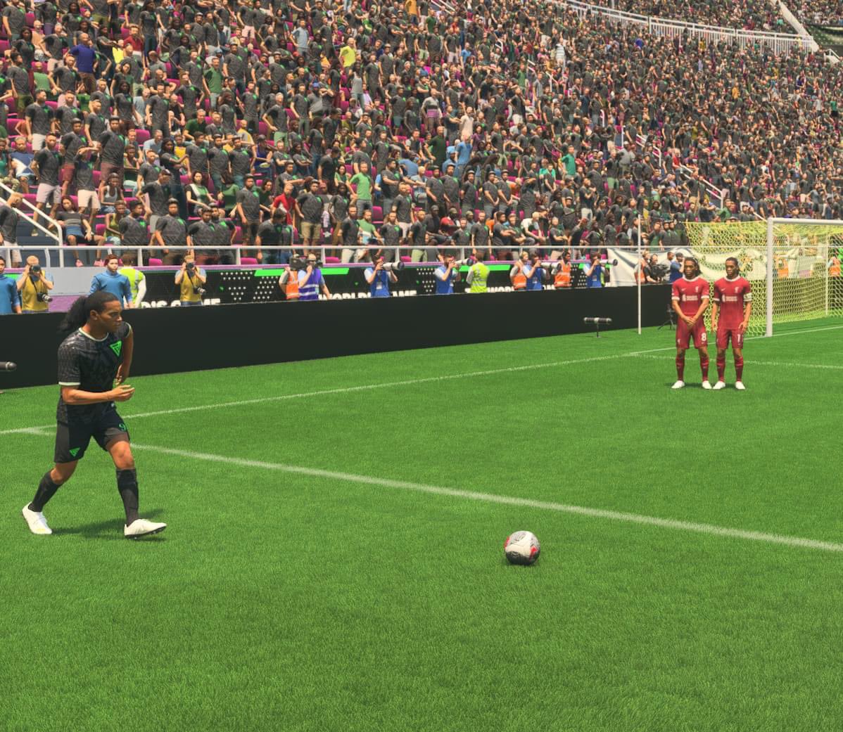 Nothing to see here. Just a Ronaldinho taking a freekick while two other Ronaldinhos wait at the wall. EA Sports. It‘s in the game! 🥰