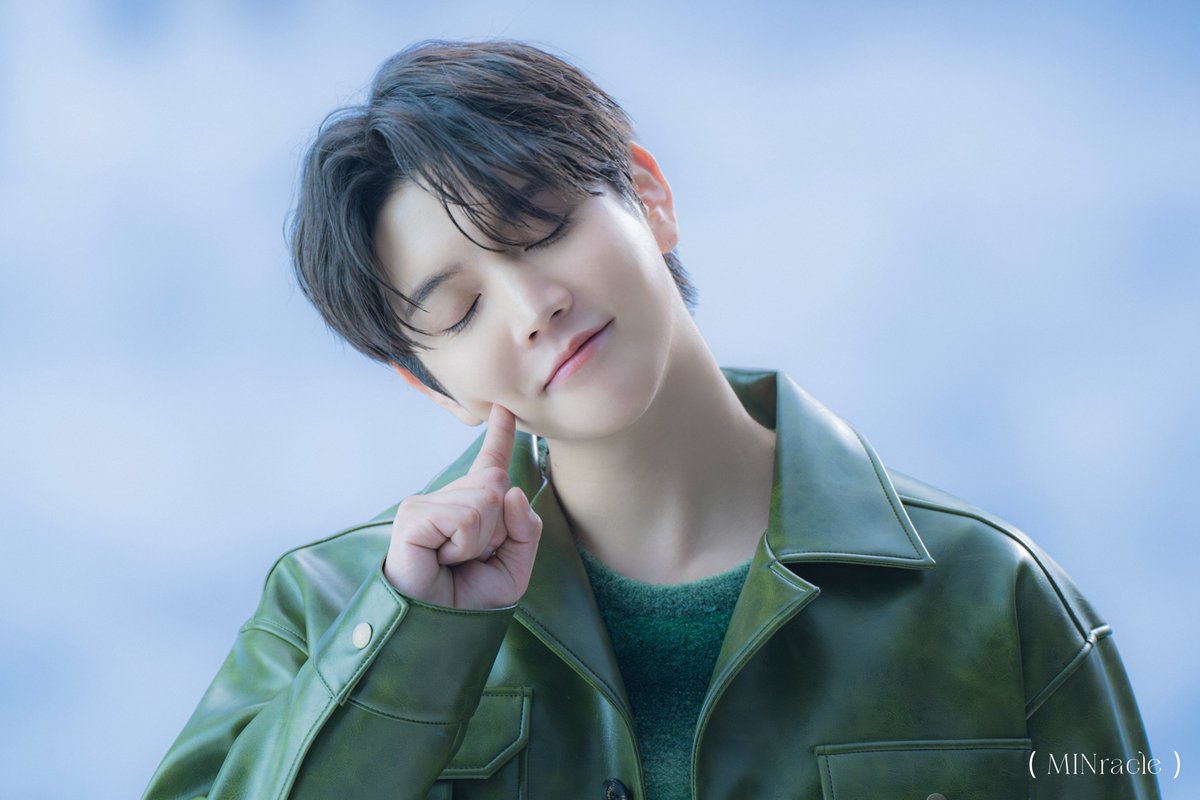 [#렌] 📸

렌 (REN) 뮤지컬 '겨울나그네' 프로필 촬영 비하인드

🍀 민기적 (MINracle) 1기 Only
🔗 cafe.daum.net/RENofficial/at…

#REN #최민기 #CHOIMINGI
#민기적 #MINracle #겨울나그네