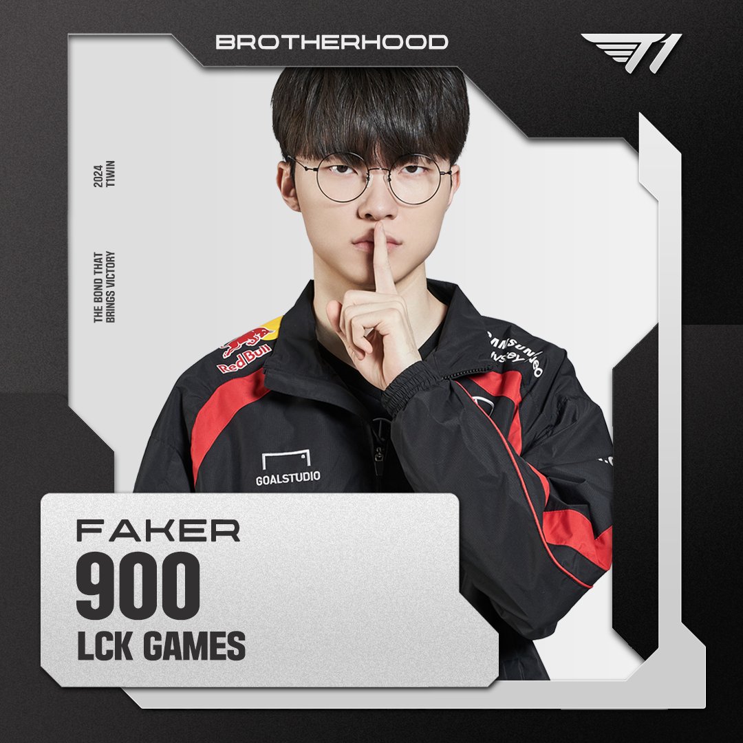 T1LoL's tweet photo. OUR MID LANE, FAKER | 2013.03.23~

‘Faker’ 이상혁 선수가 LCK 통산 900 경기에 출전합니다.
앞으로 더 많은 기록을 세워나갈 'Faker' 선수에게 축하를 보내주세요!

@faker has recorded his 900th LCK game!
Congrats to 'Faker' as our Unkillable Demon King continues to set records.

#T1WIN #T1Fighting