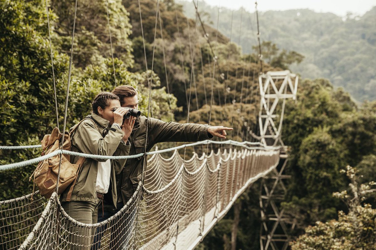 eloispeaks's tweet photo. From the people to activities, check out the reasons why you should plan on visiting the vibrant, exciting, and beautiful country of Rwanda.
#RwOT 
#VisitRwanda https://t.co/yWoJliavmT