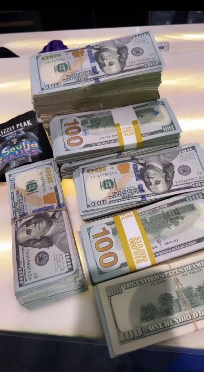 nanaaishaaaa's tweet photo. Wealth Accelerator Academy

Become financially free in 2024. #financiallyfree#wealthy #getrichfast #investing #trading#millionaire #billionaire #money #luxuriouslife https://t.co/B0v8HUMzzd