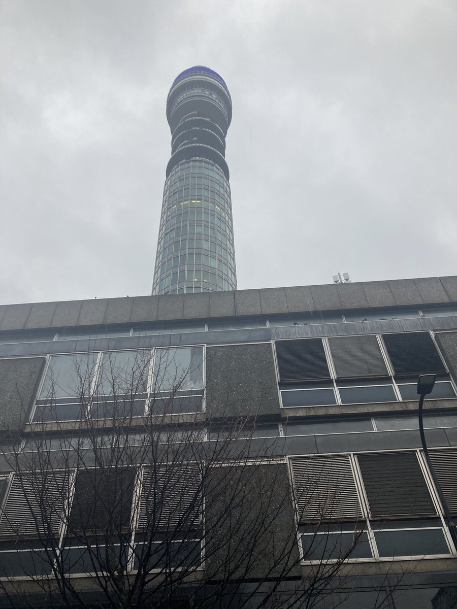 Nothing like the smell of cyber in the morning even on a cloudy day @bttowerlondon & it’s always sunny @Cyber912_UK @AtlanticCouncil - can’t wait to see how our @uclspp teams do in the semi final! Go Snuggl3 Bear & Cy-Op!