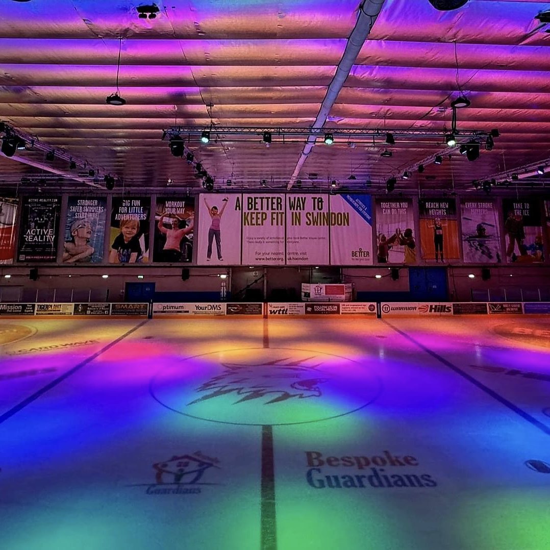Better Link Centre Swindon bringing back iconic disco vibes 🧊 ⛸️ - Read more wiltshive.co.uk/better-link-ce…

#wiltshive #Wiltshire #swindon #iceskating #disco #wiltshirelife #wiltshireevents #linkcentre @Better_Swindon