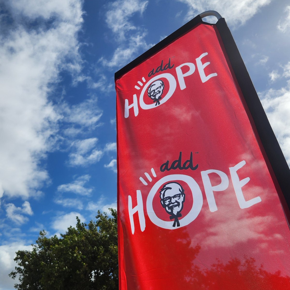 i_likebrandon's tweet image. We're out at the Athlone School for the Blind to see how that R2 you give to @KFCSA actually changes lives. #AddHope