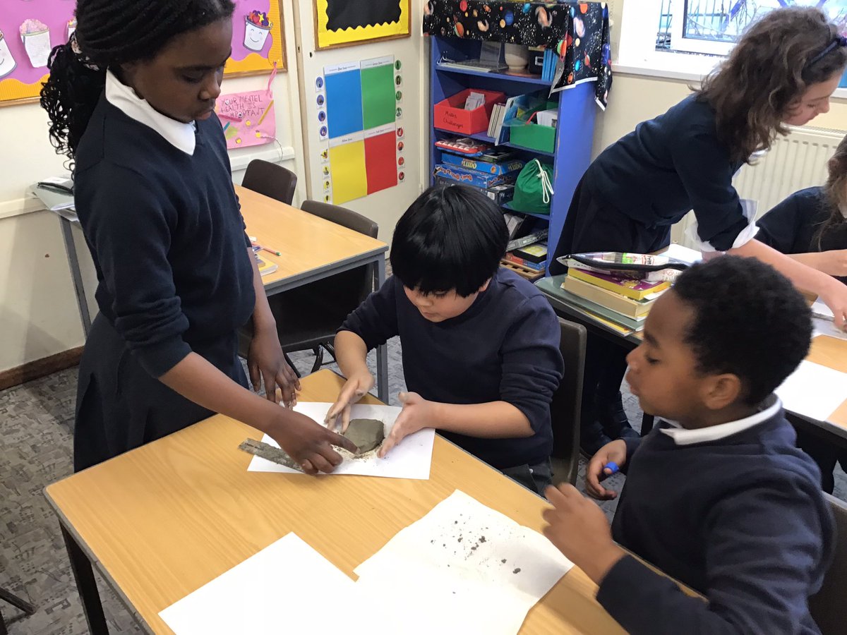 AnnunciationHA8's tweet photo. After learning about water resistance, Year 5 created clay speedboats, ready to investigate whether the shape of an object affects its movement in a liquid. #scienceenquiry #waterresistance #variable #fairtest #prediction https://t.co/v94LtpYrVk