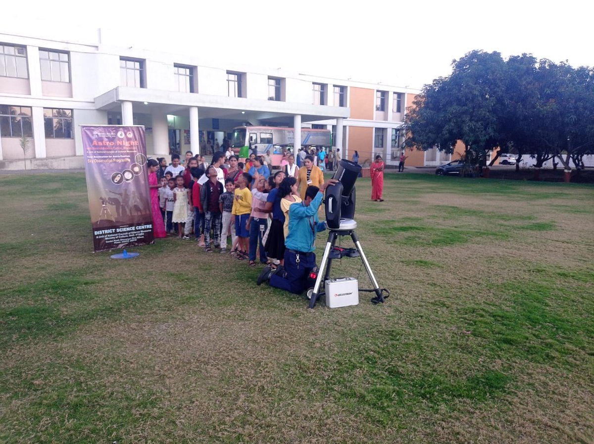 ncsmgoi's tweet photo. #Astronomy Awareness Programme and #AstroNight #SkyObservationProgramme was organised by @DSCDharampur, a unit of @ncsmgoi, @MinOfCultureGoI, at Shri Krishna International School, #Kalwada, #Valsad, #Gujarat, on February 20, 2024. https://t.co/xSzOrZjMYt
