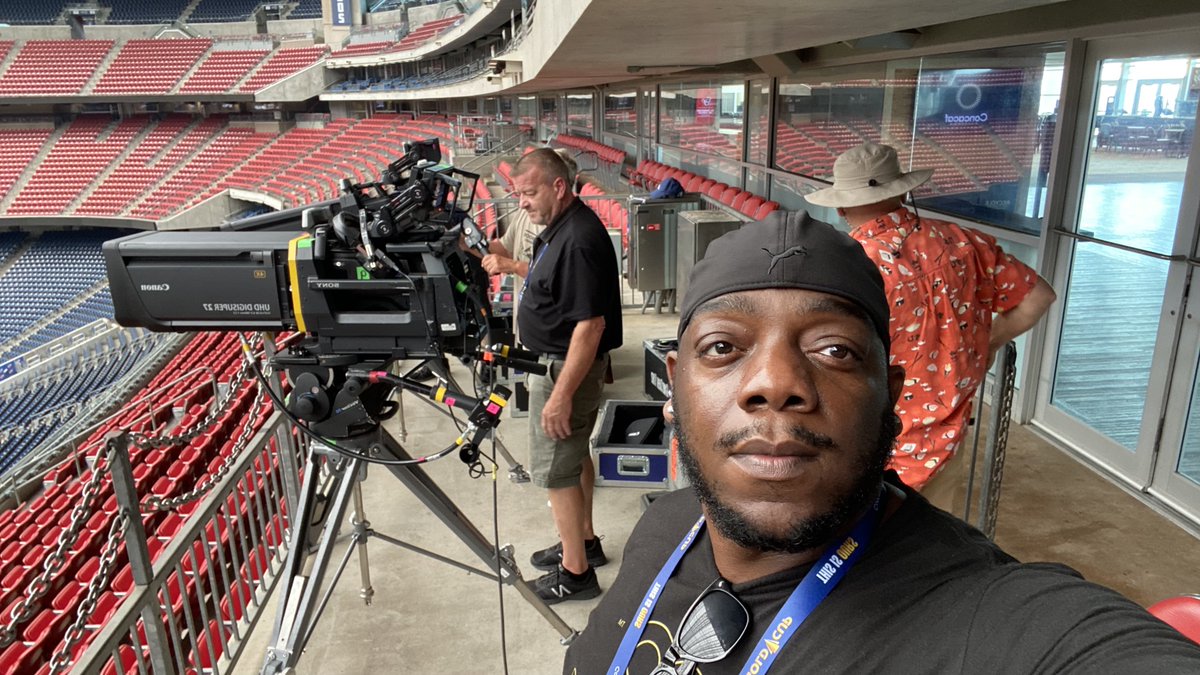 mpproductionz's tweet photo. Behind the broadcast of the Gold Cup at NRG Stadium. https://t.co/s7f3vcs8AA