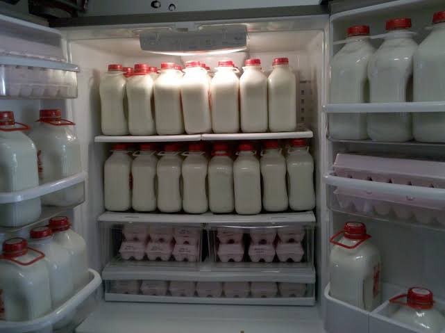 Can’t believe the milk hate here. If I could, my fridge would look like this: