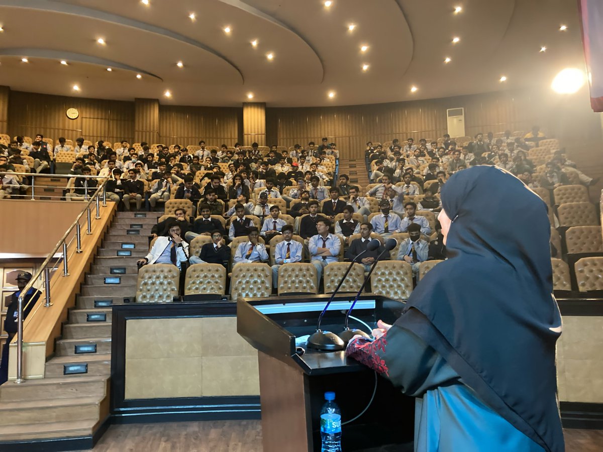 AlumniUcp's tweet photo. Salbia Shereen, a proud UCP alumna. With her Certification in Healthcare Quality &amp; Patient Safety from Harvard Medi School delivered an engaging talk She encouraged attendees to take their work seriously, emphasizing that dedication &amp; commitment pave the way for success. https://t.co/QUZRzZQV4f