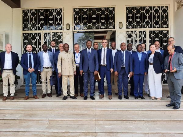 La France comme le #Togo, accordent une importance particulière à l’économie maritime et aux enjeux liés aux océans.
Echanges riches sur  l’action de l’Etat en mer, la formation professionnelle et l’économie bleue.

#PortAutonomeLomé #Hublogistique #GolfedeGuinée #Togo #unoc25