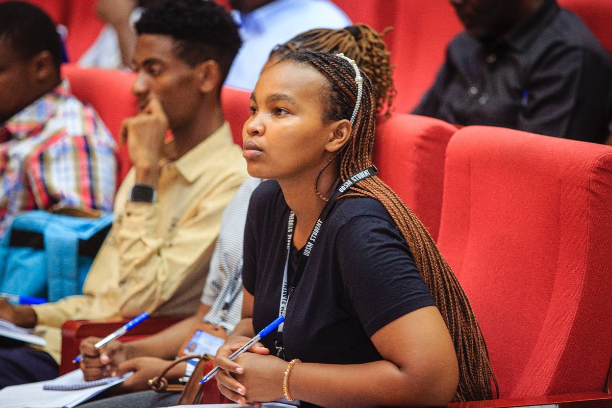 Studying at UDSM is not just about hitting the books-but also building connections and fostering a vibrant learning community. Our students interact in various ways, from group study sessions in the library to lively debates in lecture halls.
#StudentInteraction
#LearningTogether