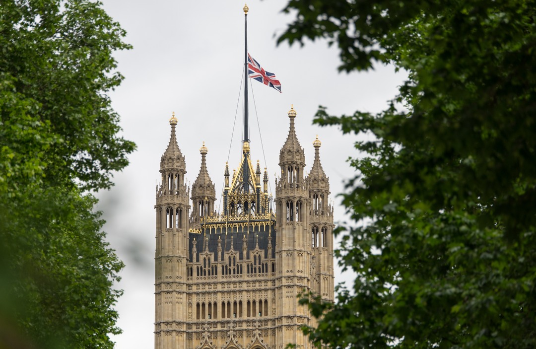 In moments of reflection, flags at half-mast speak without words. Each one tells a story of loss, honour, and remembrance. 

Learn the poignant 'whys' behind this powerful tribute in our newest blog article.

hampshireflag.co.uk/understanding-…

#Vexillology #HampshireFlagCompany #HFC