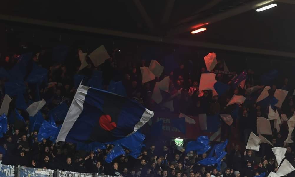 Aanstaande zondag mag sc Heerenveen afreizen naar Noord-Holland voor de uitwedstrijd tegen hekkensluiter FC Volendam. De vertrektijden van de bussen zijn te vinden op onze website! 🚌

Steun jij onze club in Volendam?
