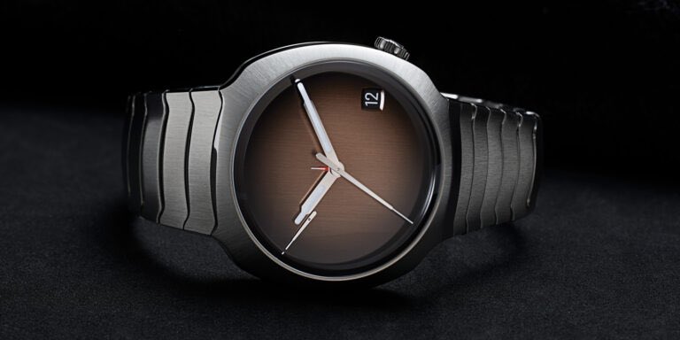 shogo_watchMV's tweet photo. 今年のパーペチュアルカレンダー枠の新作は ストリームライナー で サーモン！

しかも、クリアロゴじゃないｯ！
よくやったｯ！これよコレコレ！

しかし…サーモンは僕はアカンのよ😭

でもこれ…サーモンのストリームライナー欲しかったけど、買えなかった人は買うよね？

https://t.co/Mt7oENuJWr https://t.co/ZdDmBimqLV