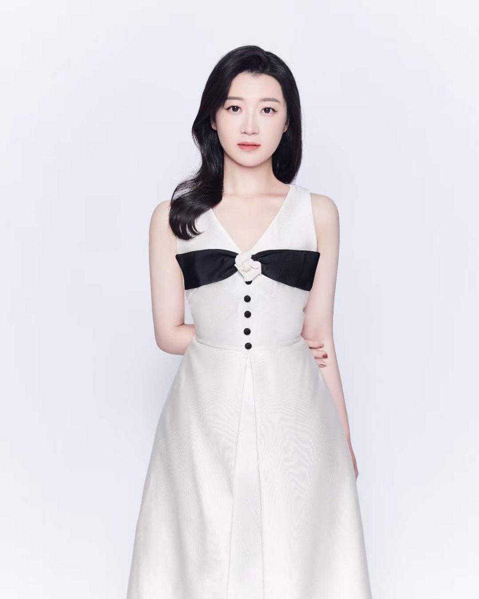 【网友投稿 No.626】大学同学王宇婷，现在浪的一批没事就发自拍 #眼镜娘 #眼镜妹 #投稿 #反差 #投稿曝光 #女友 #女友分享 #女友系列 #女同学 #女同事 https://t.co/4mHe5zw2eZ