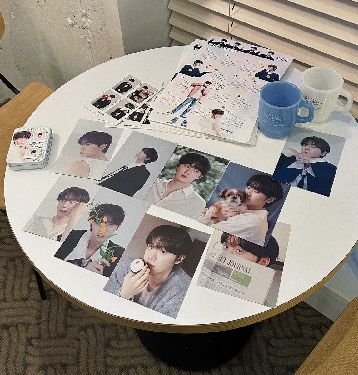 meow_914's tweet photo. 카페 덕분에 현상이와 현상이 목소리로 가득 찬 곳에서 너무 행복한 시간 보냈어요 !! 현상이로 가득 채운 카페 열어주셔서 감사합니다🫶 현상아 사랑해 !!!

#With_All_My_Love
#데뷔_6주년_기다려왔다고_맘을_나눠줄게 https://t.co/sPPuth3dRe