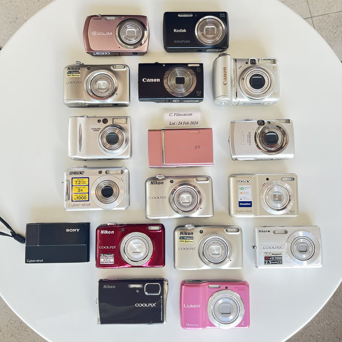 กล้องดิจิตอล digicam 90's tweet media