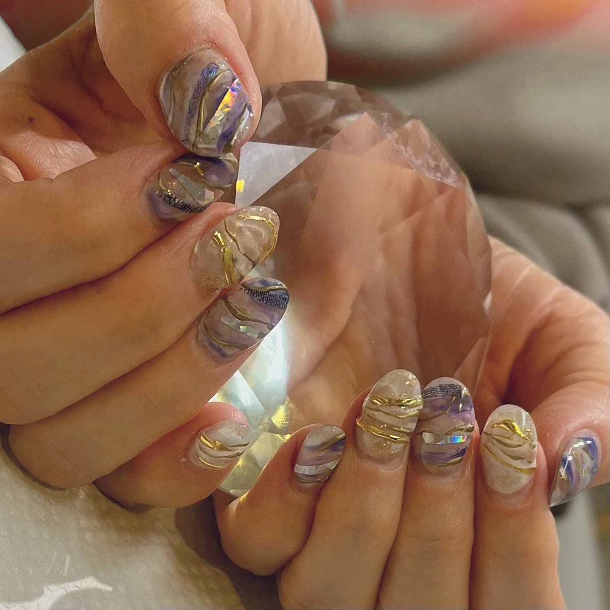 hirominomund's tweet photo. 𝕃𝕚𝕥𝕙𝕚𝕦𝕞 ⚛️
*
#nails #newnails #nailart #naildesign #instanails #nailsofinstagram #nailaddict #nailcrazy #nailstyle #beautynails #winternails #blue #white #violet #gold #glitter #shiny #lithium #nirvana #nevermind https://t.co/KhekFDCa2E