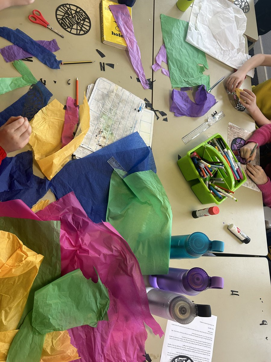 waldron_miss's tweet photo. Back out on my final placement as a student teacher and kicked things off with some RE!🕊️ 

We had lots of fun learning about the symbols involved during Lent and how light and colour can be used to tell a story!🎨🕯️

#studentteacher #Catholiceducation #Lent https://t.co/bDOSY8xfi2