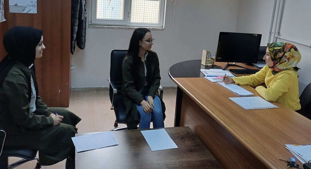 YKS hakkında öğrencilerimizle bireysel görüşmeler yapıldı
