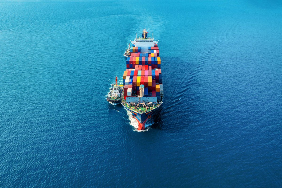 Marine_Experts's tweet photo. 🔍@gard_insurance has released a new study exploring the effects of weather on the collapse of container stacks, showing the increasing risk caused by rising wave heights and the varying weather exposures of different operators.

‣ https://t.co/Y2VzYP0PWe

#MᴀʀɪɴᴇExᴘᴇʀᴛs https://t.co/ZI4TyfhBP5