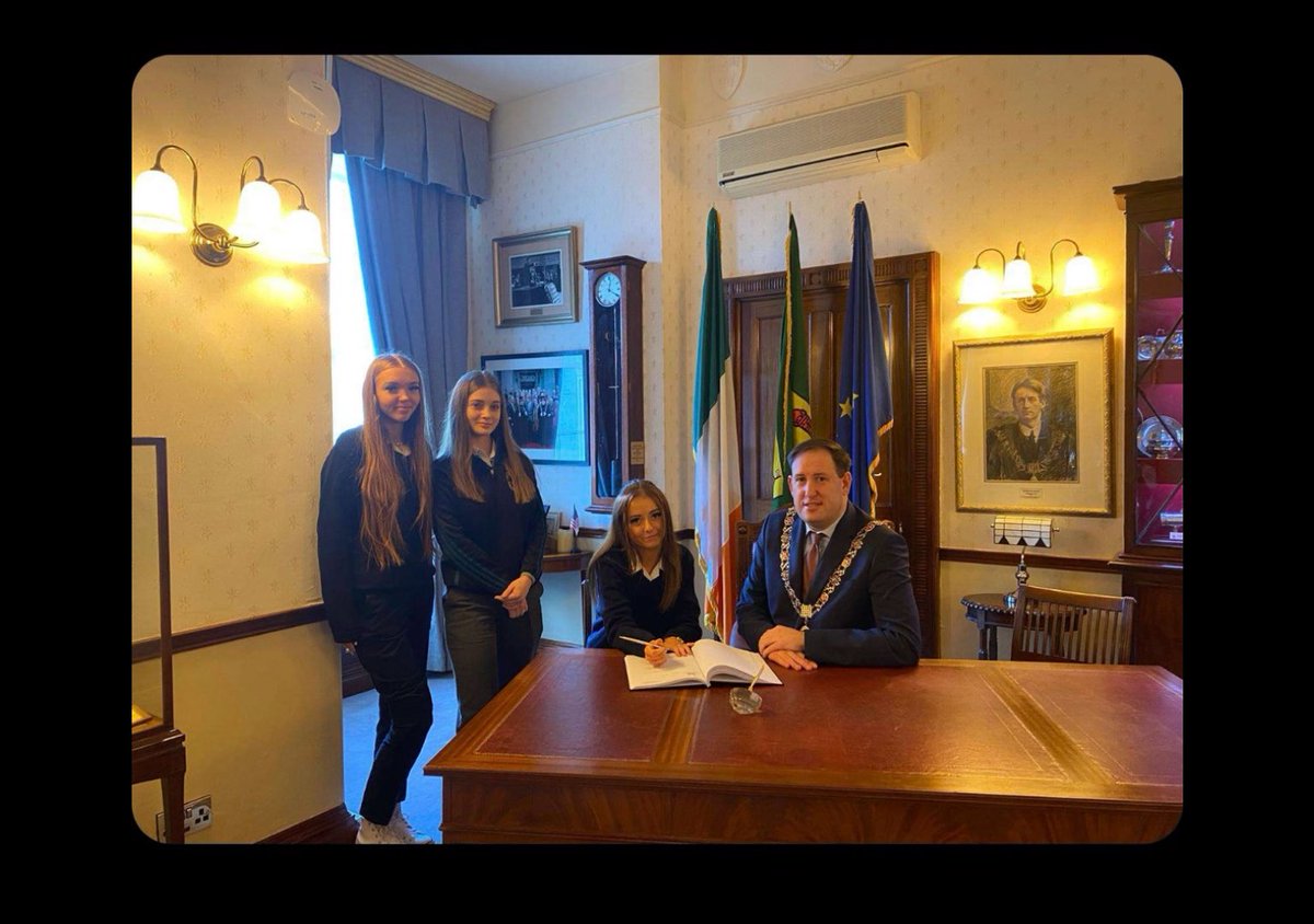 St. Vincent's (@stvincentscork) on Twitter photo Shani&Rhiannon were invited to City Hall along with other Share members to meet the Lord Mayor, <a href="/cllrkmac/">Cllr Kieran McCarthy</a> on Monday where he congratulated Share members for their very successful fundraising before Christmas. Congratulations girls. We are very proud of you. Shani&Rhiannon were invited to City Hall along with other Share members to meet the Lord Mayor, <a href="/cllrkmac/">Cllr Kieran McCarthy</a> on Monday where he congratulated Share members for their very successful fundraising before Christmas. Congratulations girls. We are very proud of you.