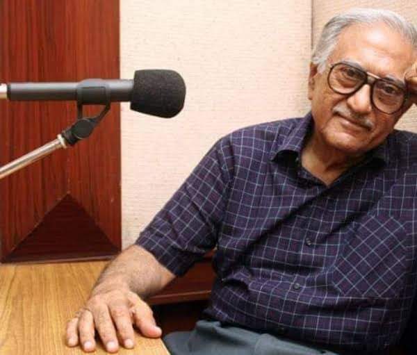 Bengaluruhudugi's tweet photo. The Golden voice of Indian radio- Ameen Sayani - passed away.
Binaca geetmala will forever stay iconic. He was 91.🙏🏽So sad. loved to hear his voice on #Binaca Geet maala 🙏Om Shanti 🙏 https://t.co/Da6h1qZQZk