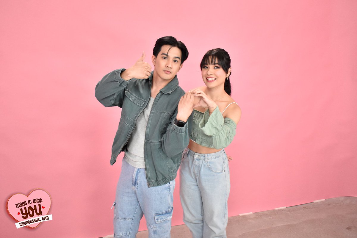 iampieofficial's tweet photo. Gusto ko talaga 'yung ilang points lang si ZacHam sa charades 😂 Katawa talaga!

Kahit fail, winner winner chicken dinner parin tayong KatroPIE Cookies sa kilig moments! Bet niyo ba itong episode ng #MakeItWithYouSaPIE? Let us know sa comments! https://t.co/WlseRFojPm