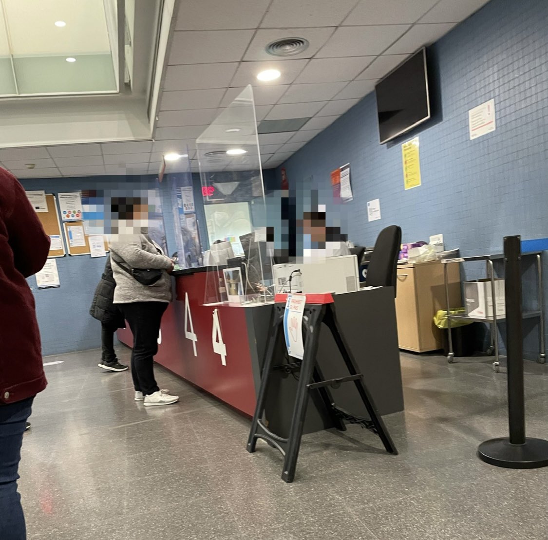 Demanes visita amb teu metge i et desvien a la teva infermera?. En molts CAPs (entre ells el nostre), les ordres del <a href="/icscat/">ICS. Generalitat</a>, són que per a alleujar el treball dels metges, visites il·limitades a infermeria? Si no estàs d'acord RECLAMA, en el taulell tens un formulari per a això.