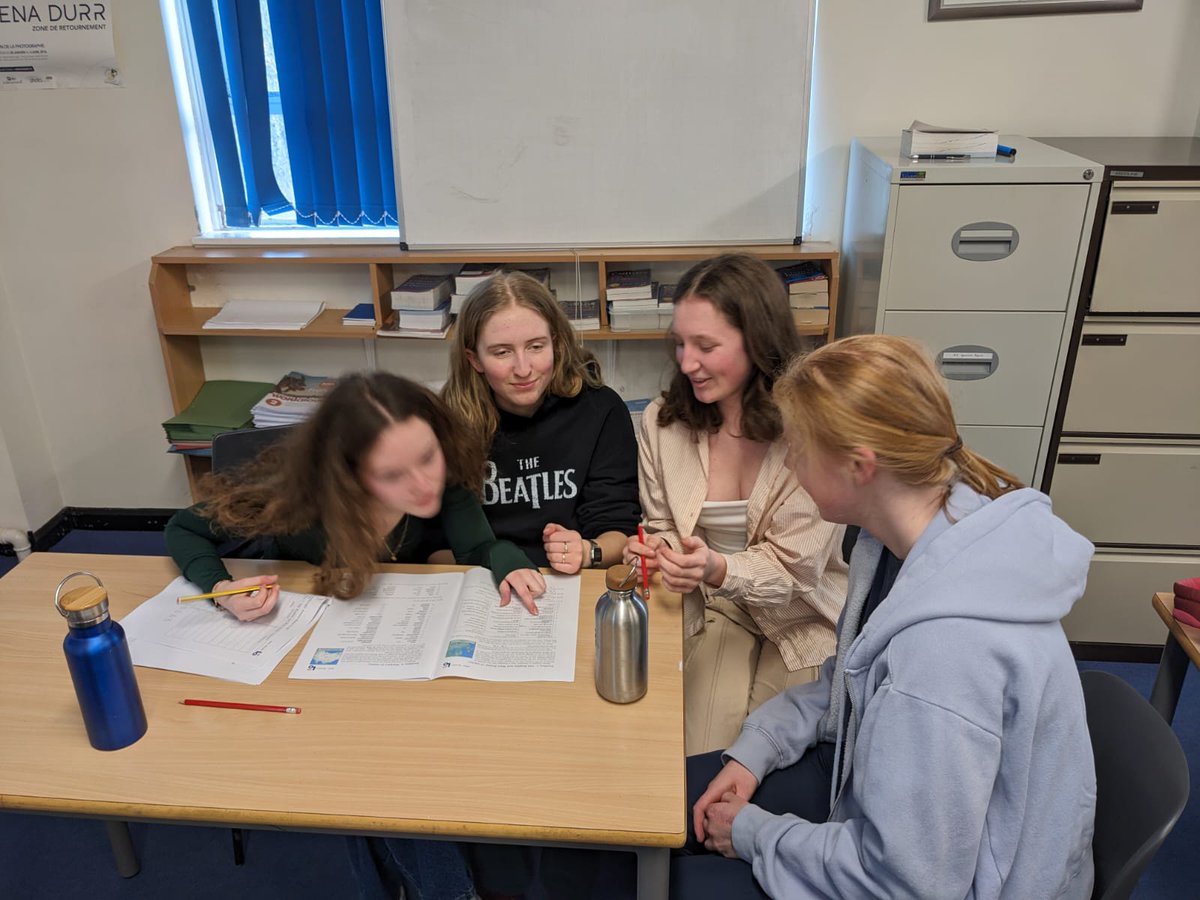 GlenalmondColl's tweet image. Our linguists hard at work taking part in the Linguistic Olympiads where they are solving problems in Old English, Warlpiri, Khmer and Xhosa.

#GlenalmondCollege #linguisticsfun #linguistics
