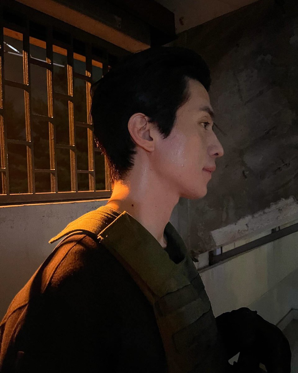 hajoonwook's tweet photo. dongwook posted more of jinman on his instagram I LOVE IT HERE https://t.co/Vl7s1zuExf