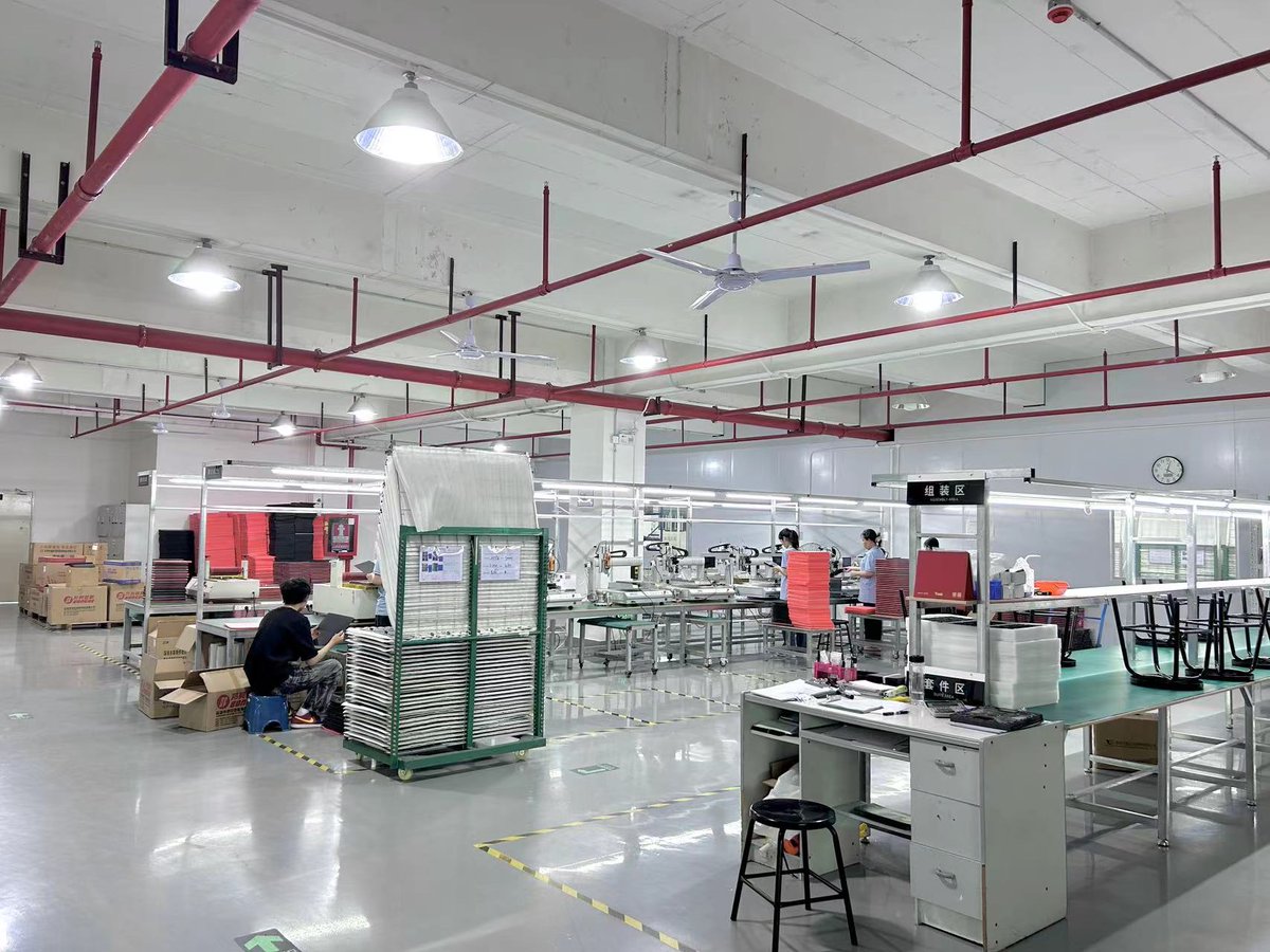 Huangliping21's tweet photo. #SoStron Team 💯
We work hard to provide good service to our customers!
#ledfactory #Professional #Team #ARES #ISE2024 #Testing #LEDindustry #LEDscreen #fábricaled #Español #LEDfactory #China #pantalladevídeo #Newyear2024 #Event2024 #LEDCHINA2024 #ISLE2024 https://t.co/UqF9wgSPy7