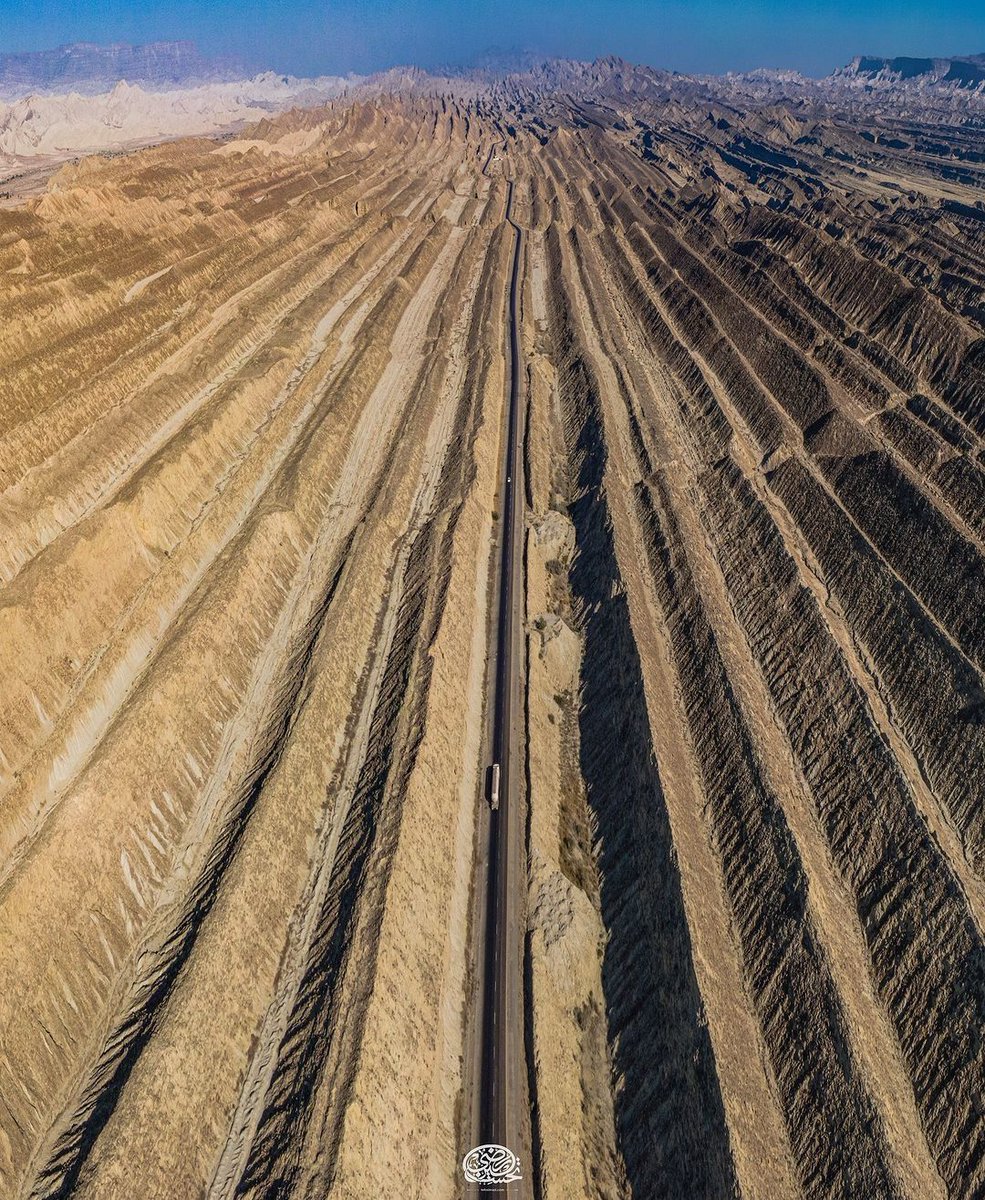 Aerial view of Makran coastal highway passing through the majestic mountains of Hingol, Balochistan. ❤️❤️😍😍

#beautiful #viral #Balochistan #NZvAUS #ceasefire