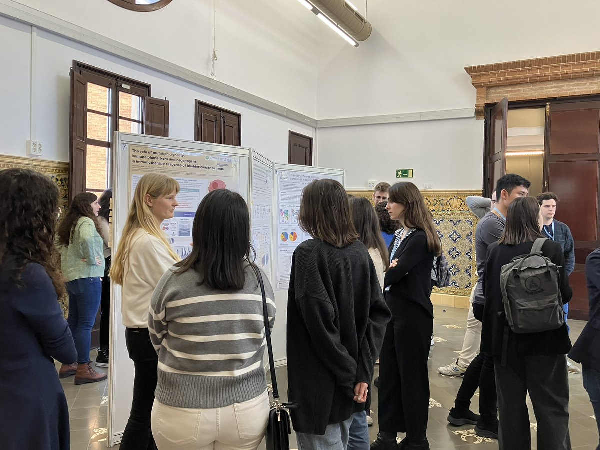muntina74's tweet image. Poster Session! 🙌🏼 #Computational # Oncology #Masterstudents #vhioacademy @VHIO @BiBcn